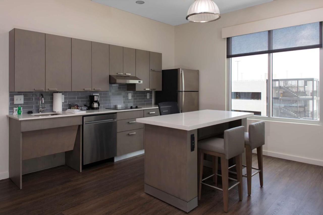 Hyatt House The Woodlands-Shenandoah Hotel Екстериор снимка