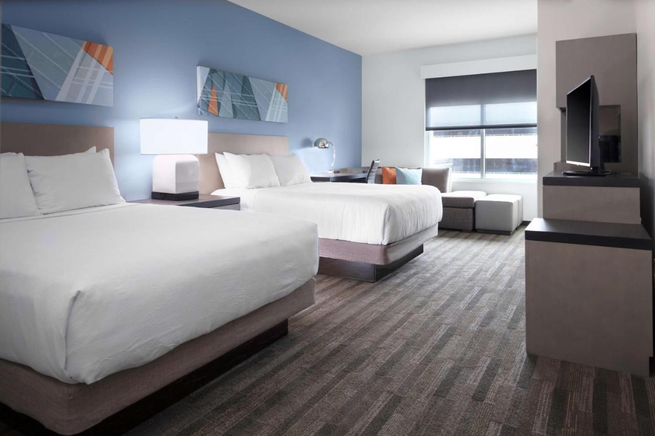 Hyatt House The Woodlands-Shenandoah Hotel Екстериор снимка